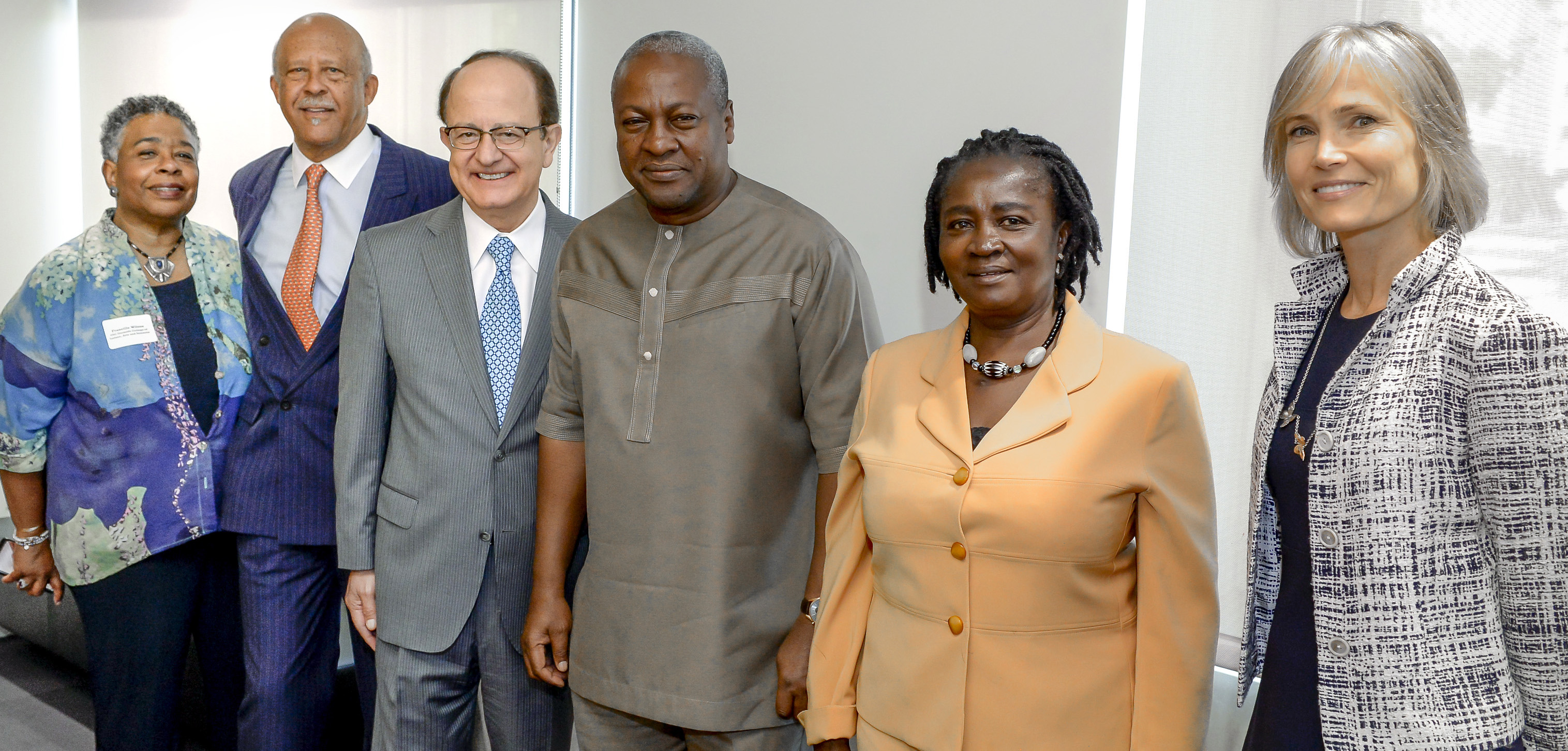 President of Ghana visits Center on Public Diplomacy | USC Annenberg ...