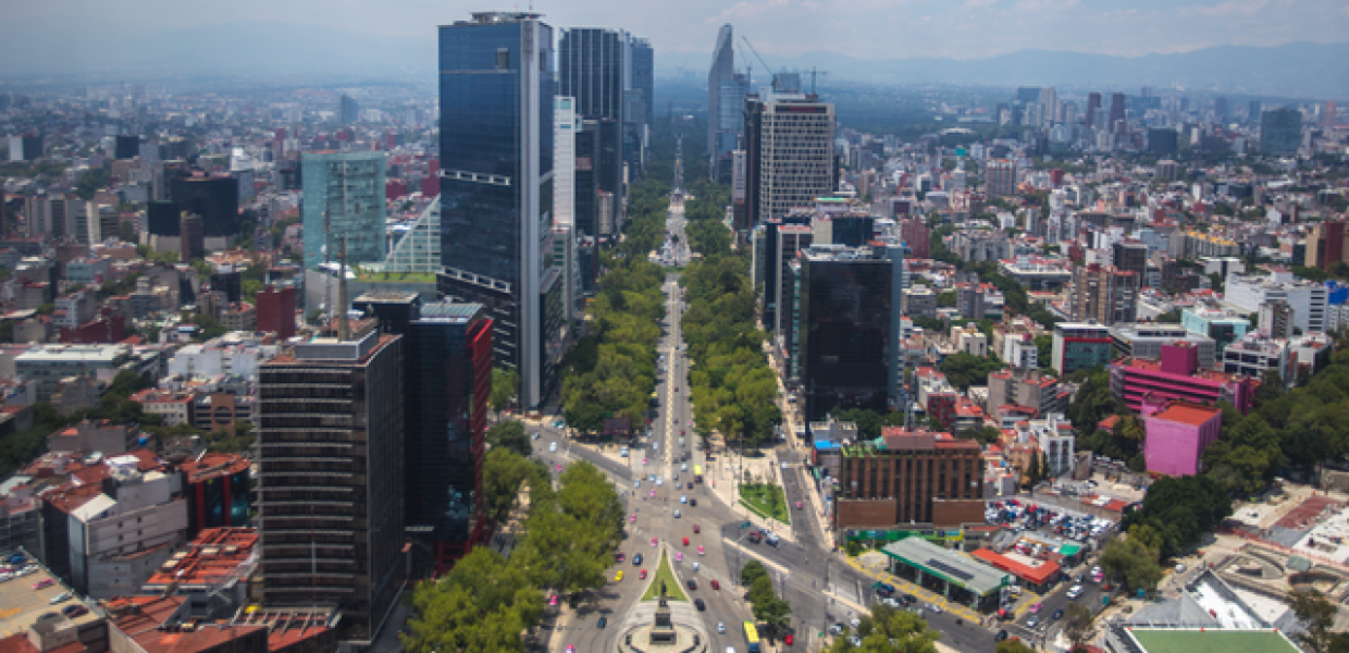 A wide shot of the Paseo de la Reforma building in Mexico City.