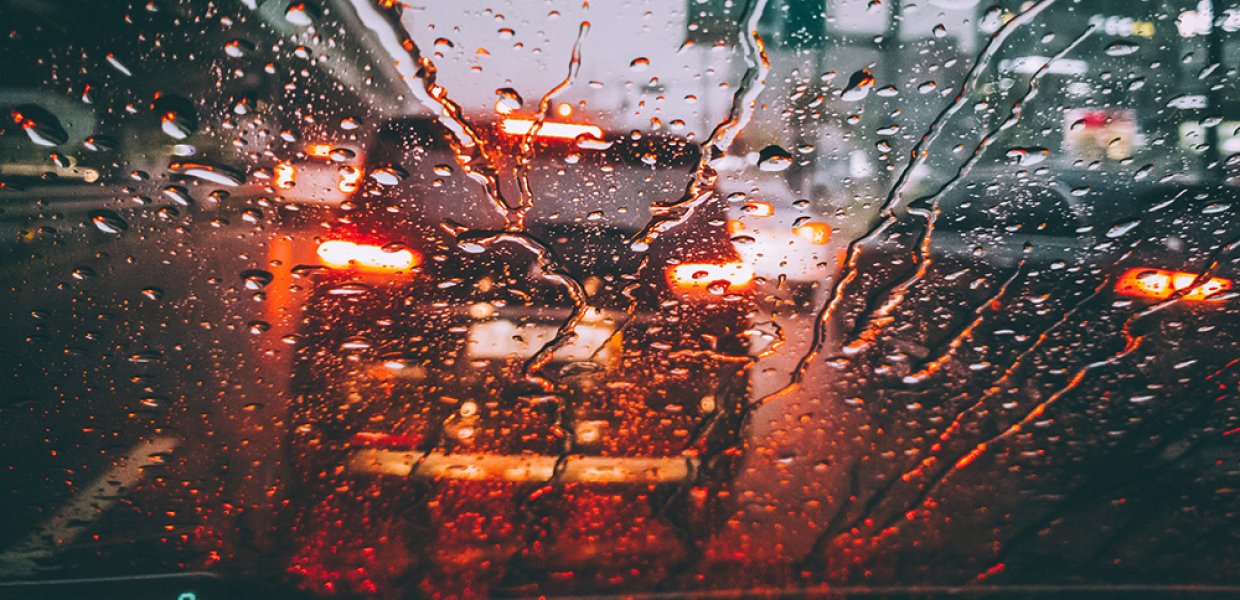 A crash course on driving in the rain in . | USC Annenberg School for  Communication and Journalism