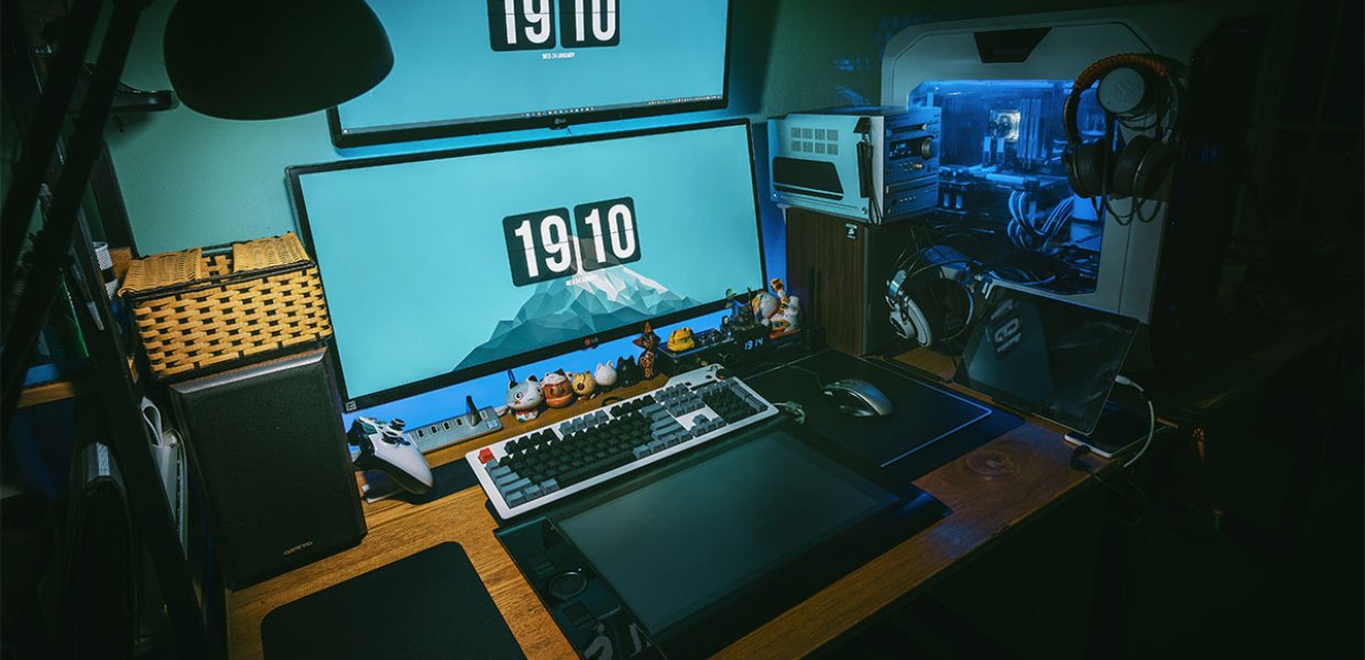 Photo of a gaming computer set up