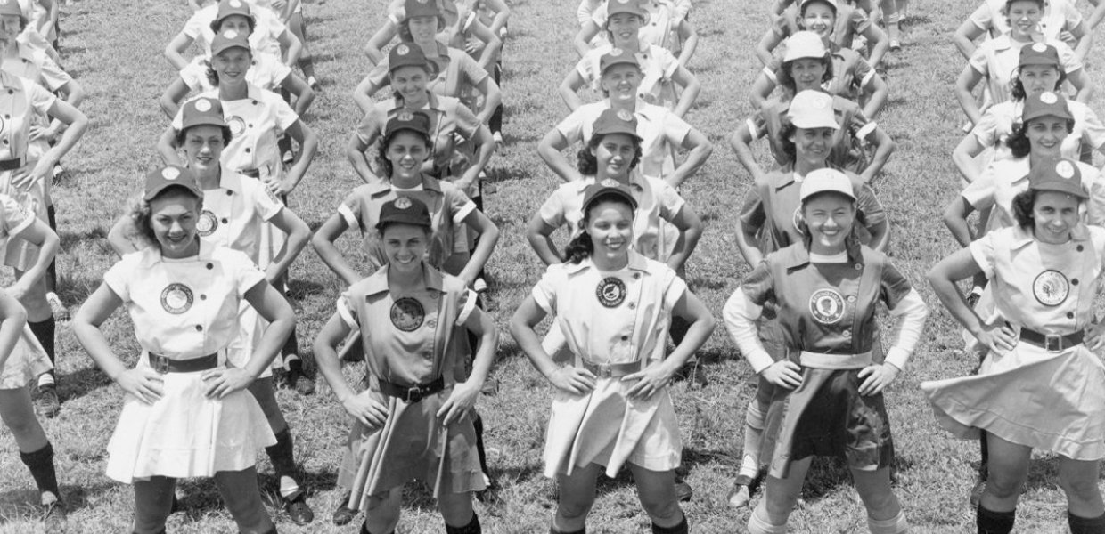 Photo of players on first All-American Girls Baseball League.