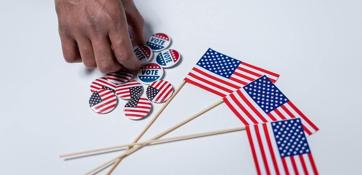 Photo of small American flag souvenirs and American flag pins