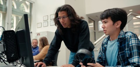 Inside USC Annenberg’s Media Center: How student journalists are shaping the future of news