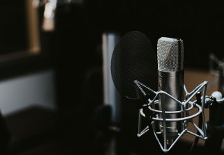 Photo of a podcast microphone