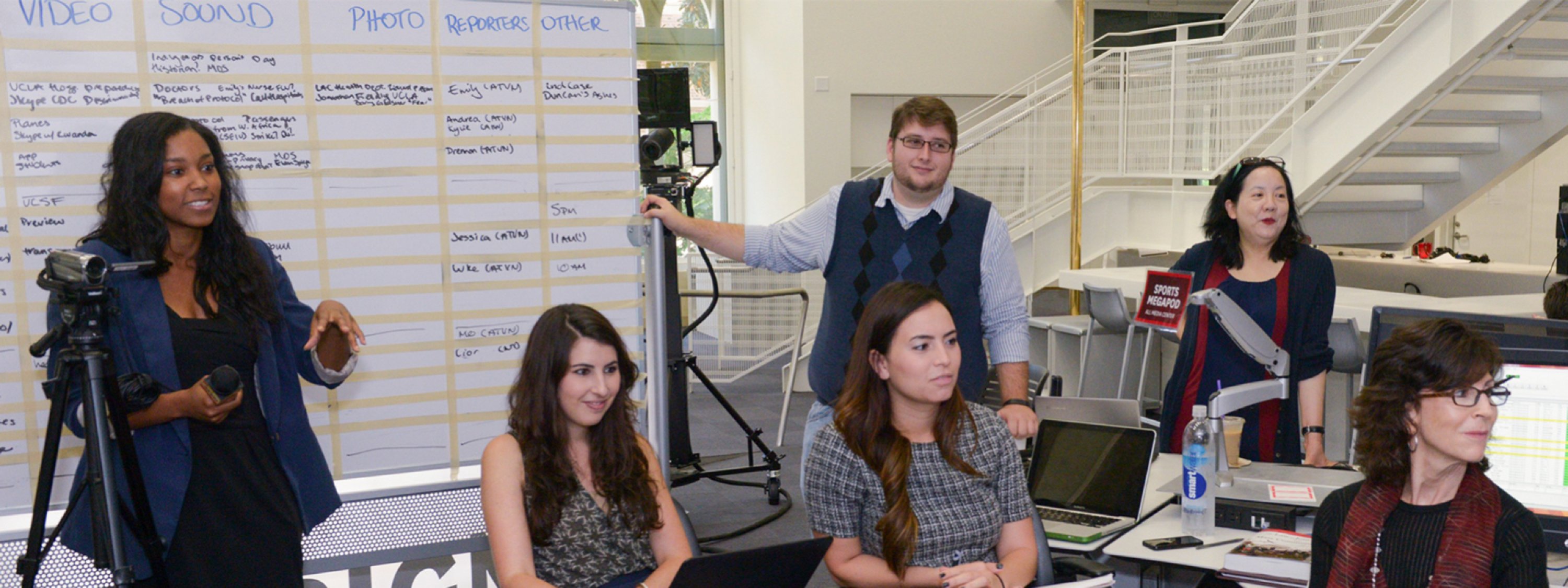 Photo of USC Annenberg students in the USC Media Center