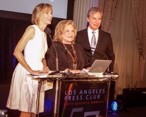 Wallis Annenberg (center) presented Willow Bay with the Los Angeles Press Club's Joseph M. Quinn Award for Lifetime Achievement