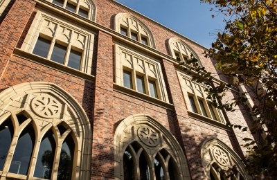Wallis Annenberg Hal. 