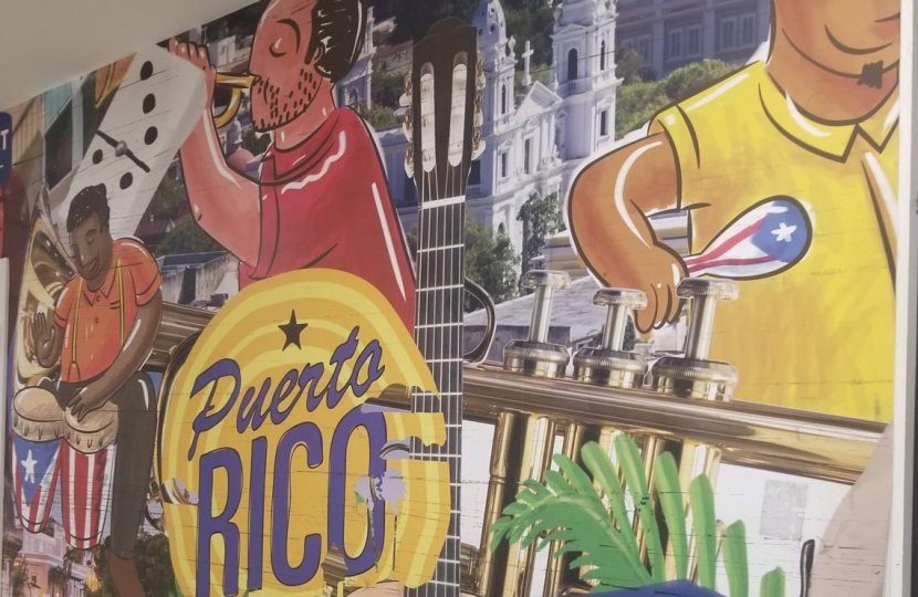 Photo of a mural in the San Juan, Puerto Rico airport