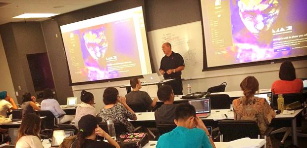 Usc Annenberg Collaborates With Adobe To Offer Free Software To Students In 2013 14 Usc Annenberg School For Communication And Journalism