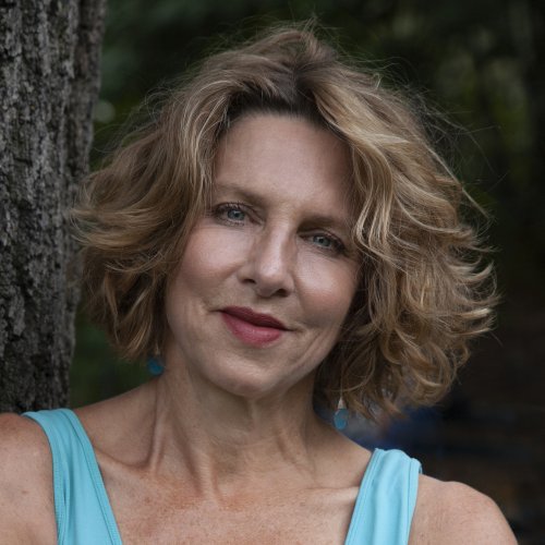 Photo of Gabrielle Glaser